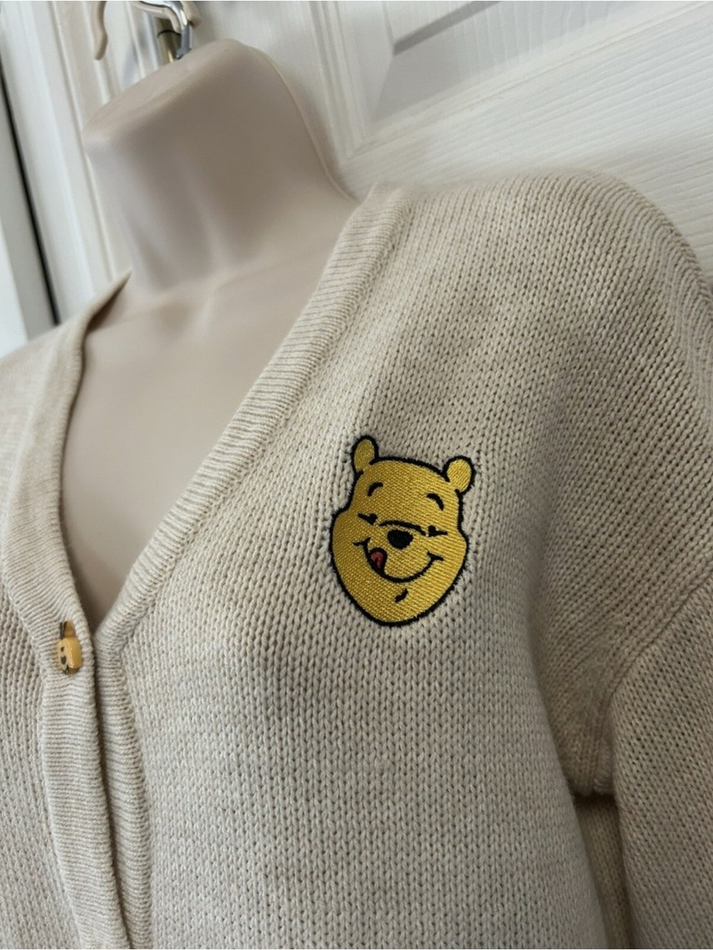 Hot Topic Winnie the Pooh Oversized Embroidered Cardigan Cream Sweater Y2K